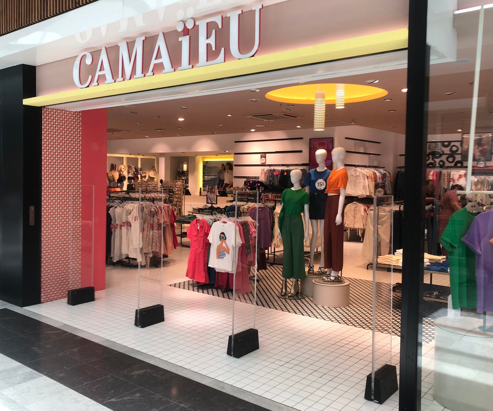 Warensicherungsantenne Fusion im Modegeschäft